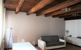Palazzo Bargellini Panzacchi Apartments & Via De' Pepoli Apartments